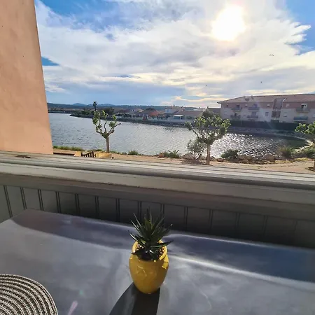 Cocon Du 4 Couchages 500m A Pied Des Plages Апартаменты *